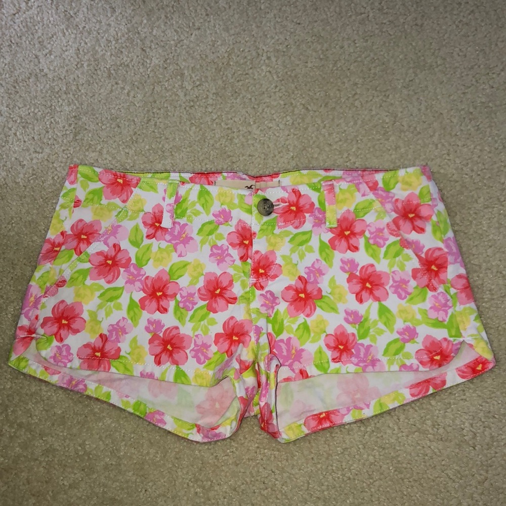 Hollister Bright Floral Print Shorts